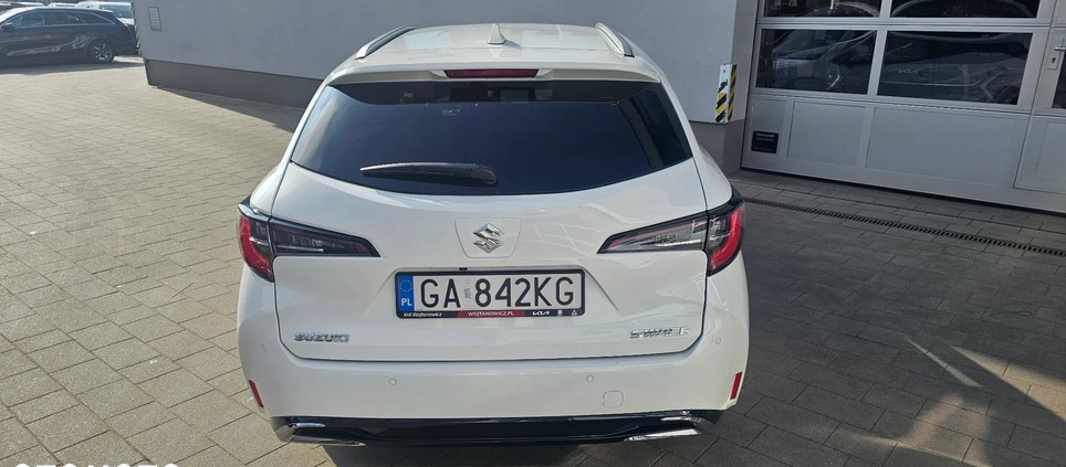 Suzuki Swace cena 126590 przebieg: 2600, rok produkcji 2023 z Gdynia małe 211